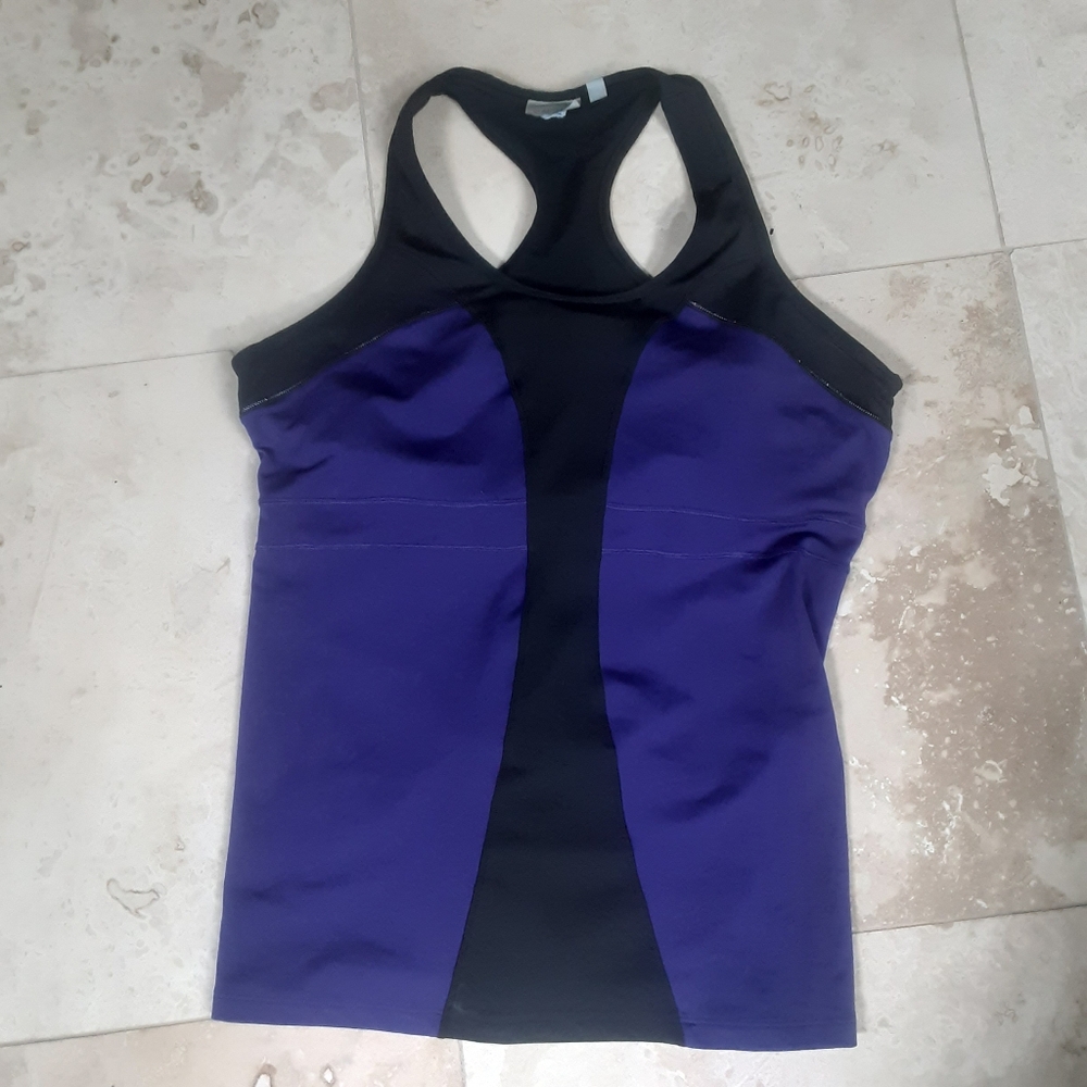Athleta Bike/Multisport Racerback Tank Top, Shelf Bra, Two Large Rear Pockets